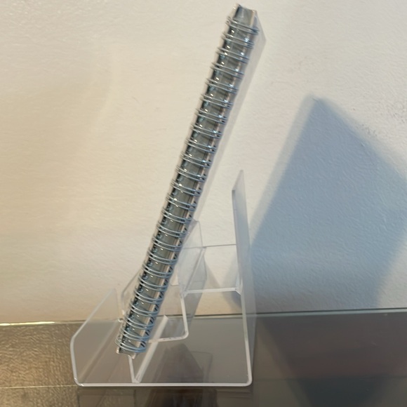 Vera Bradley Gray Dog Pattern Mini Notebook - Picture 6 of 6